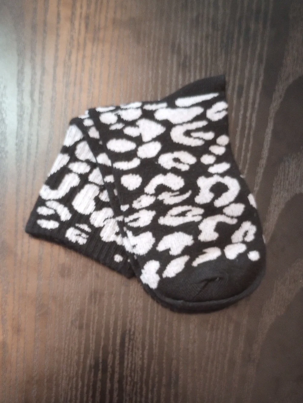Black And White Leopard Print Crew Ankle Socks Soft Comfort